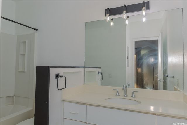 91-899 Puamaeole Street 7S, Ewa Beach, HI 96706