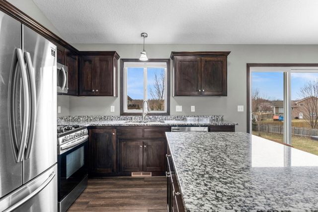 1429 18th Avenue SE, Cambridge, MN 55008