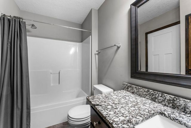 1429 18th Avenue SE, Cambridge, MN 55008