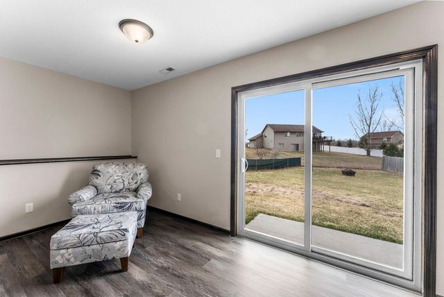 1429 18th Avenue SE, Cambridge, MN 55008