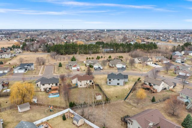 1429 18th Avenue SE, Cambridge, MN 55008