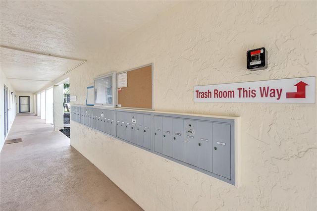 915 BEACH ROAD 318, Sarasota, FL 34242