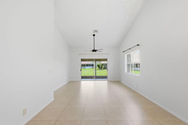 6616 Marissa Circle, Lake Worth, FL 33467