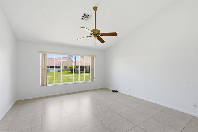 6616 Marissa Circle, Lake Worth, FL 33467