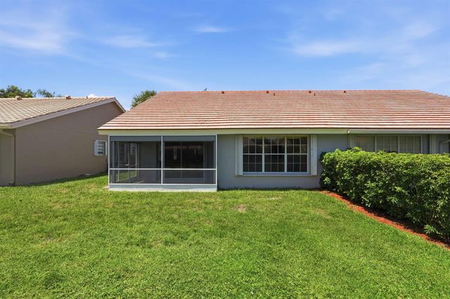 6616 Marissa Circle, Lake Worth, FL 33467
