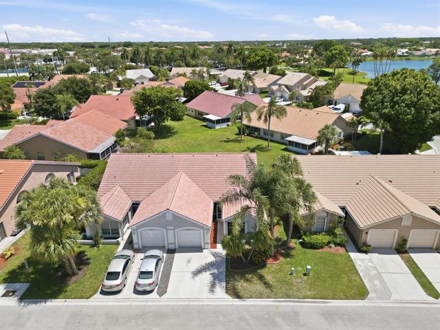 6616 Marissa Circle, Lake Worth, FL 33467