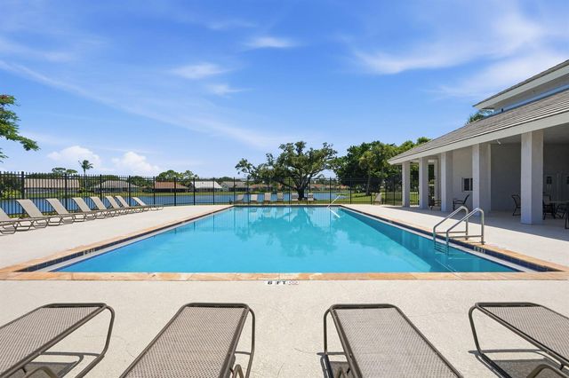 6616 Marissa Circle, Lake Worth, FL 33467