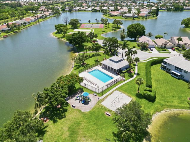 6616 Marissa Circle, Lake Worth, FL 33467