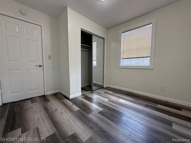 30486 Groveland Street, Madison Heights, MI 48071