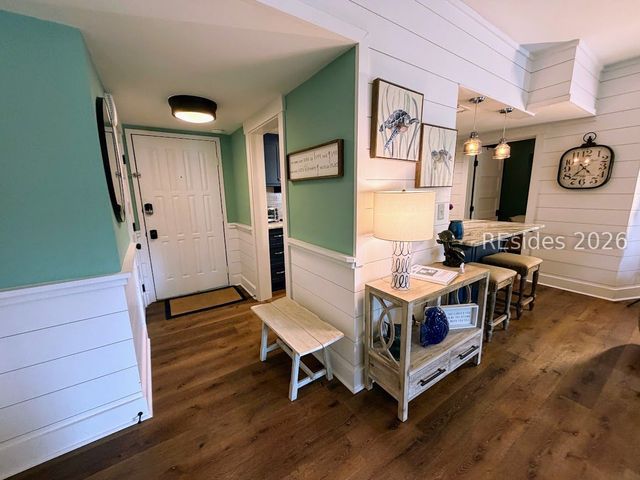 10 S Forest Beach Dr Apt 104, Hilton Head Island, SC 29928