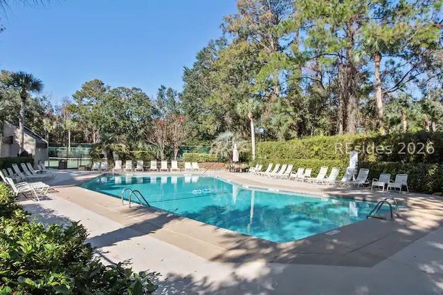 10 S Forest Beach Dr Apt 104, Hilton Head Island, SC 29928