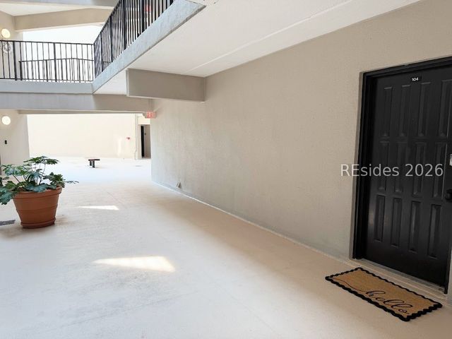 10 S Forest Beach Dr Apt 104, Hilton Head Island, SC 29928