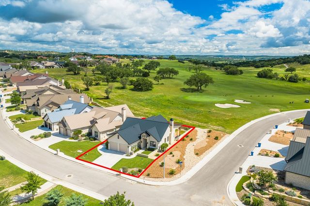 1025 Comanche Hills Dr, Kerrville, TX 78028