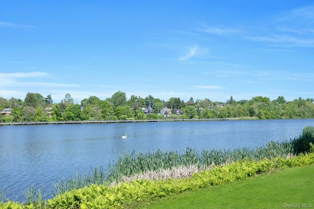 962 S Route 9W 103, Congers, NY 10920