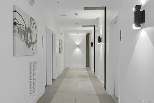 962 S Route 9W 103, Congers, NY 10920