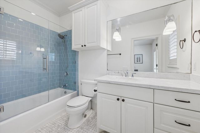 7 Leisure Lane, Bunker Hill Village, TX 77024