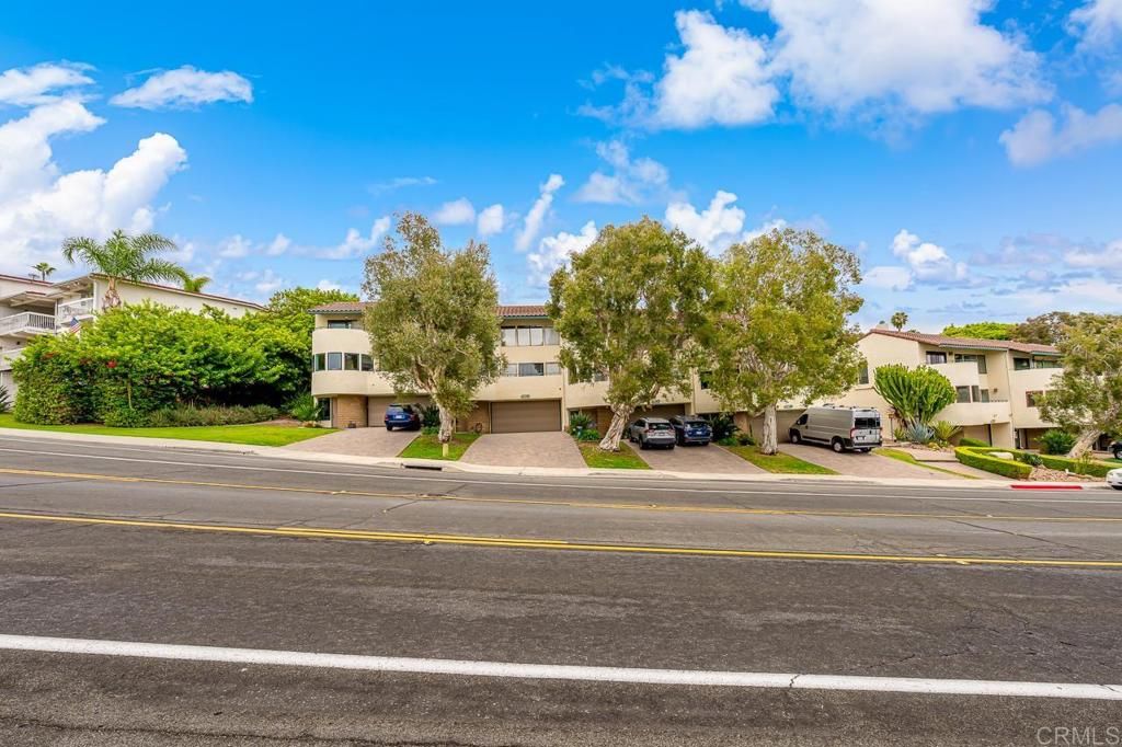 7302 Alicante Road, Carlsbad, CA 92009 — photo 2