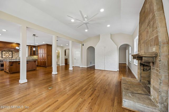 1579 ALEXANDRIA Place N, Jacksonville, FL 32207