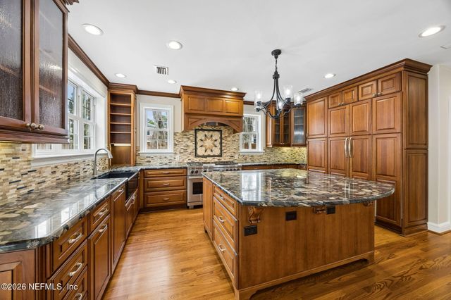 1579 ALEXANDRIA Place N, Jacksonville, FL 32207