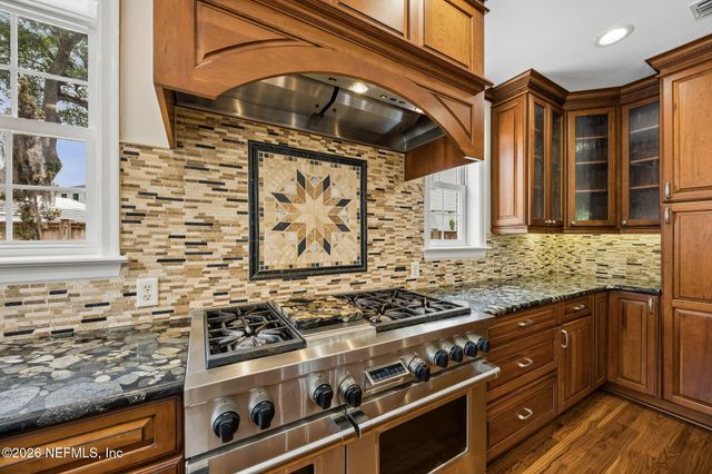1579 ALEXANDRIA Place N, Jacksonville, FL 32207