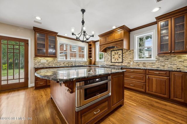 1579 ALEXANDRIA Place N, Jacksonville, FL 32207