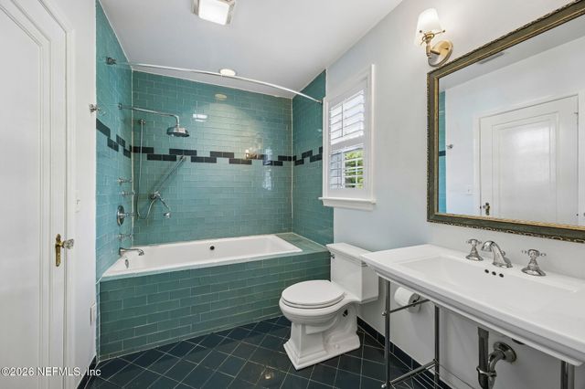 1579 ALEXANDRIA Place N, Jacksonville, FL 32207