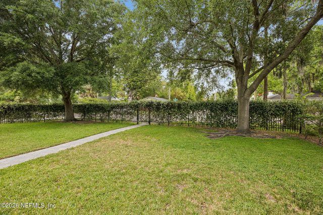 1579 ALEXANDRIA Place N, Jacksonville, FL 32207