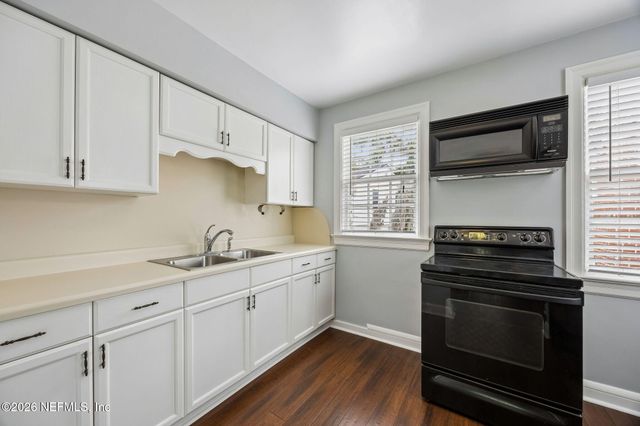 1579 ALEXANDRIA Place N, Jacksonville, FL 32207