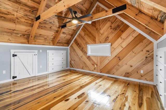 360 Pumpkin Creek Circle, Jamestown, KY 42629