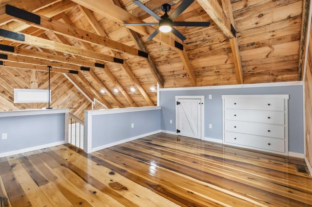 360 Pumpkin Creek Circle, Jamestown, KY 42629