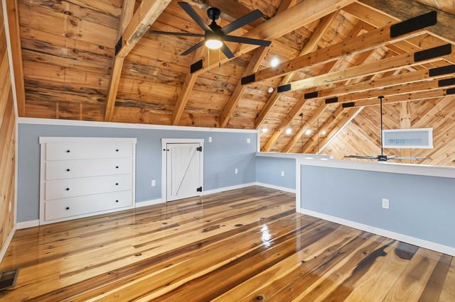 360 Pumpkin Creek Circle, Jamestown, KY 42629