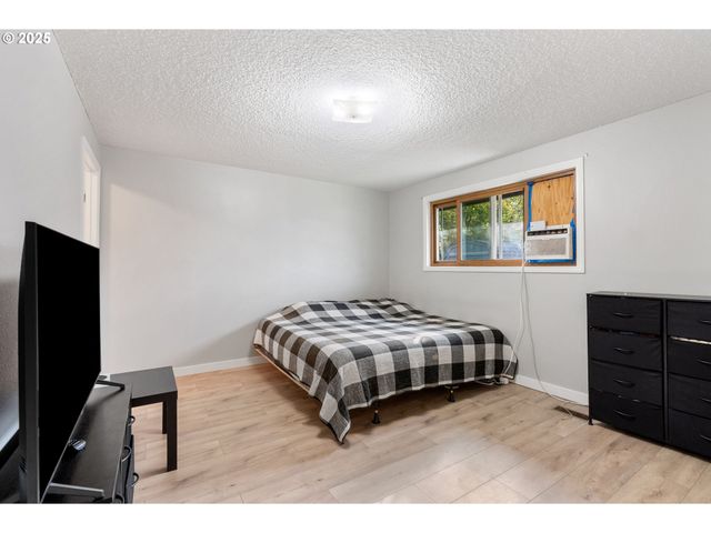 310 W BROADWAY St, Goldendale, WA 98620