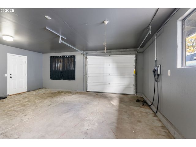 310 W BROADWAY St, Goldendale, WA 98620