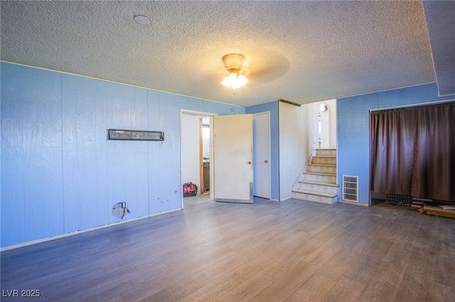 6225 Arlington Avenue, Las Vegas, NV 89107