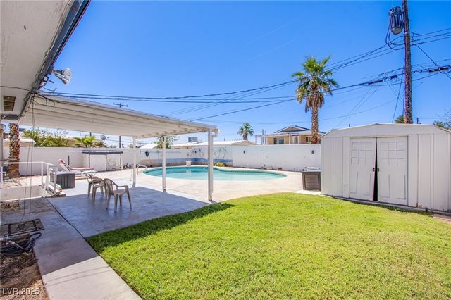 6225 Arlington Avenue, Las Vegas, NV 89107