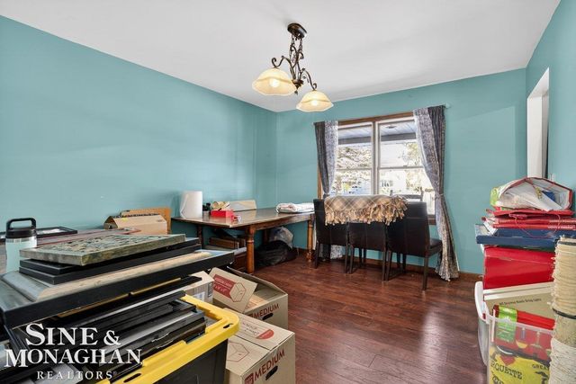 745 Victorian Woods Court, Marysville, MI 48040