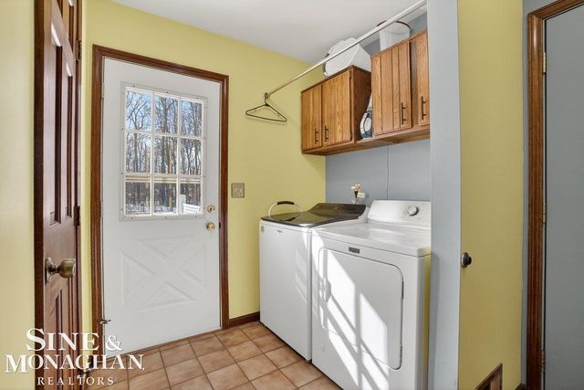 745 Victorian Woods Court, Marysville, MI 48040