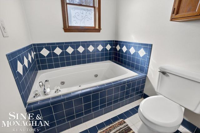 745 Victorian Woods Court, Marysville, MI 48040