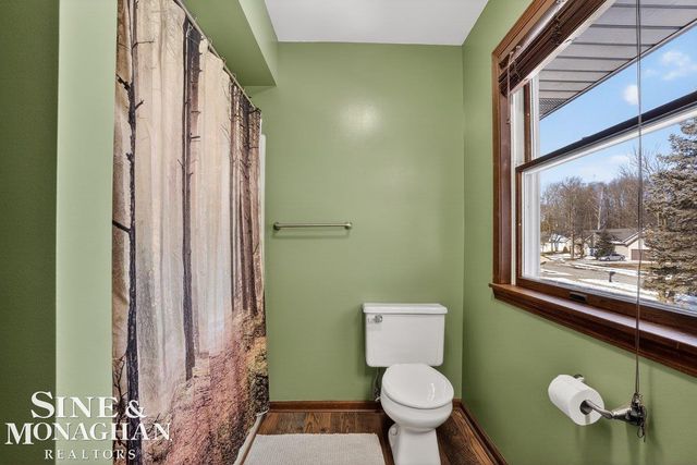 745 Victorian Woods Court, Marysville, MI 48040