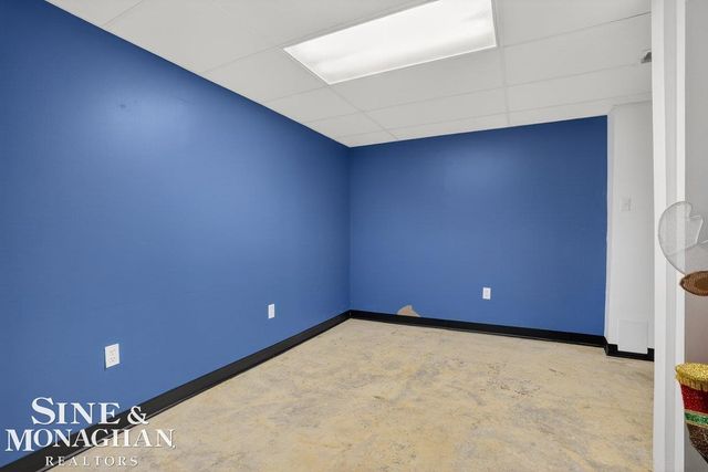 745 Victorian Woods Court, Marysville, MI 48040