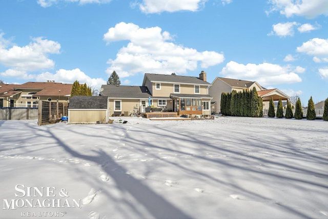 745 Victorian Woods Court, Marysville, MI 48040