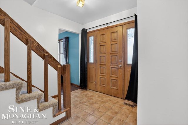 745 Victorian Woods Court, Marysville, MI 48040