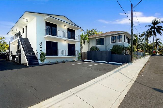 329 SW 9th Ave, Miami, FL 33130