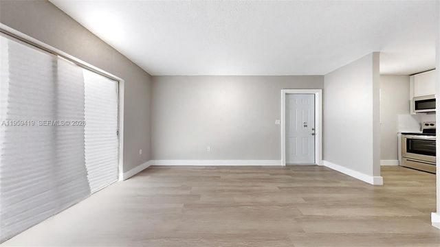 329 SW 9th Ave, Miami, FL 33130