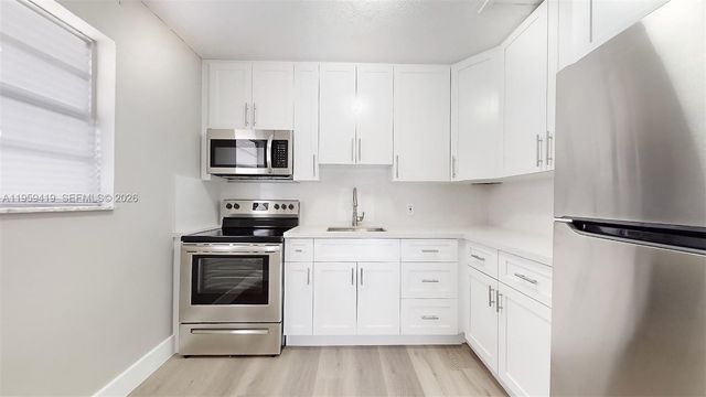 329 SW 9th Ave, Miami, FL 33130