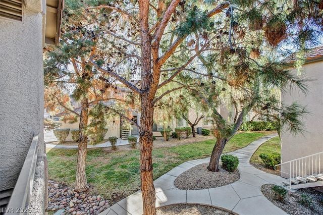 75 North Valle Verde Drive 1821, Henderson, NV 89074