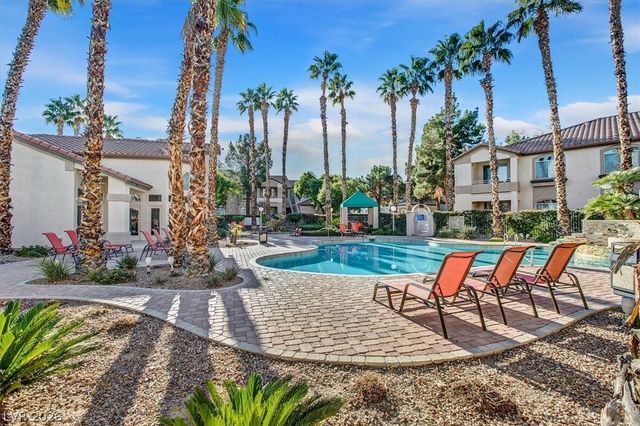 75 North Valle Verde Drive 1821, Henderson, NV 89074