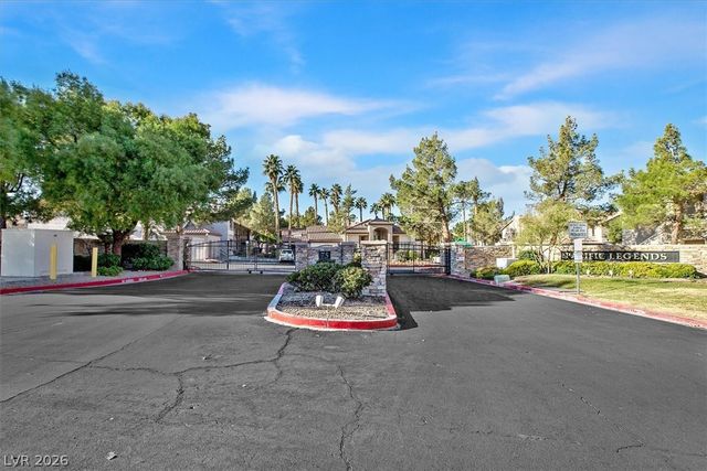 75 North Valle Verde Drive 1821, Henderson, NV 89074