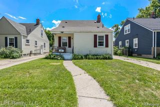 714 E 12 Mile Road, Royal Oak, MI 48073