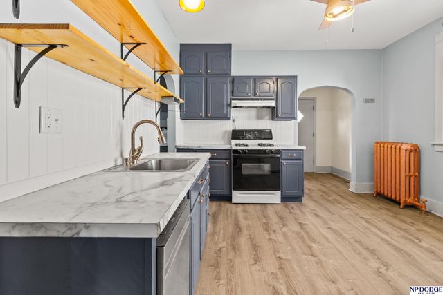 1948 S 15 Street, Omaha, NE 68108